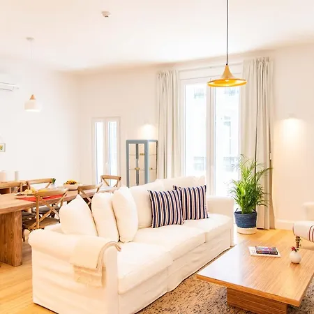 Ferreiros By Heart Of * Funchal (Madeira)