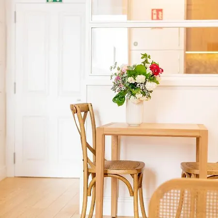 Ferreiros By Heart Of Funchal (Madeira)